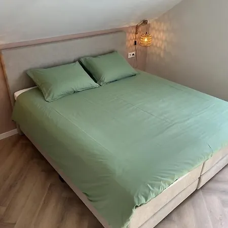 Casa vacanze Stijlvol En Nieuw Dicht Bij Het *