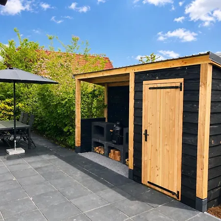 Casa vacanze Stijlvol En Nieuw Dicht Bij Het *